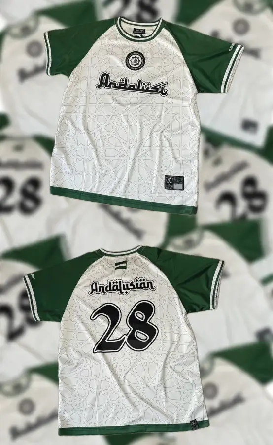 Andalusian Shirt II, delante y detrás