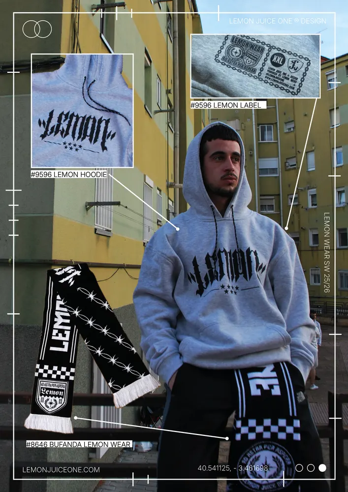Póster de Lemon Wear: chico con la sudadera gris y la bufanda